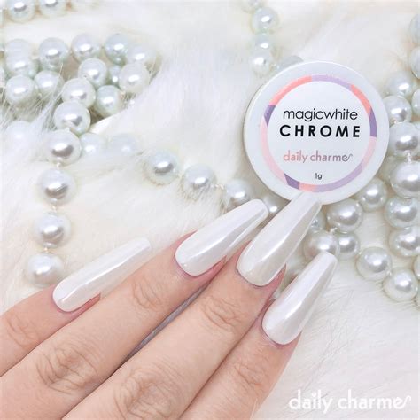 Daily charme magic white chrome powdeer